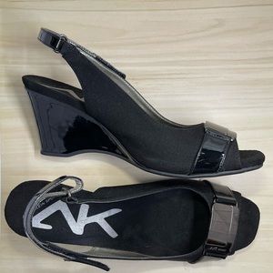 Anne Klein Sport wedge 9.5m